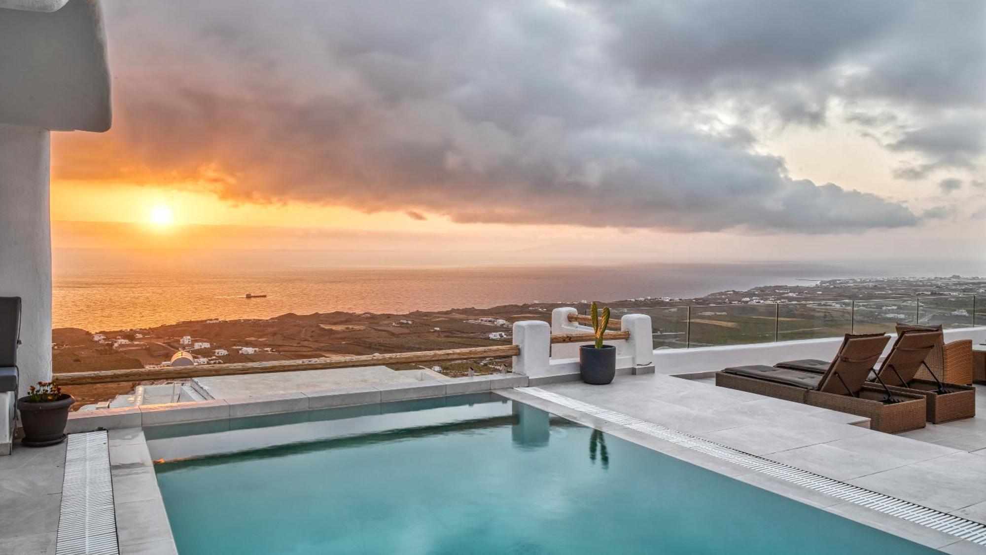 Dream Villa Santorini Vourvoulos Exterior photo