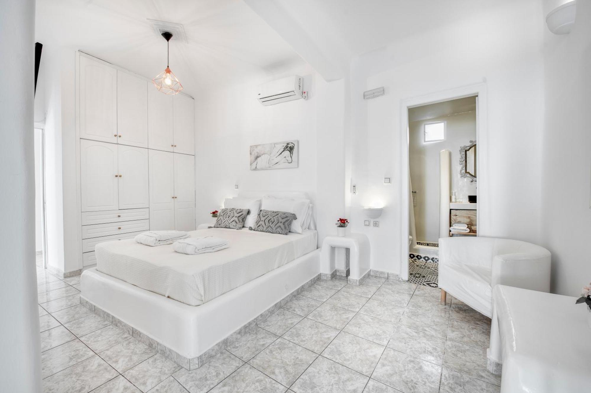 Dream Villa Santorini Vourvoulos Exterior photo